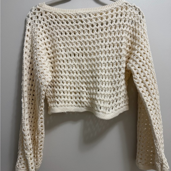 Banana Republic COTTON CROCHET-STYLE CROPPED SWEATER - Picture 7 of 9
